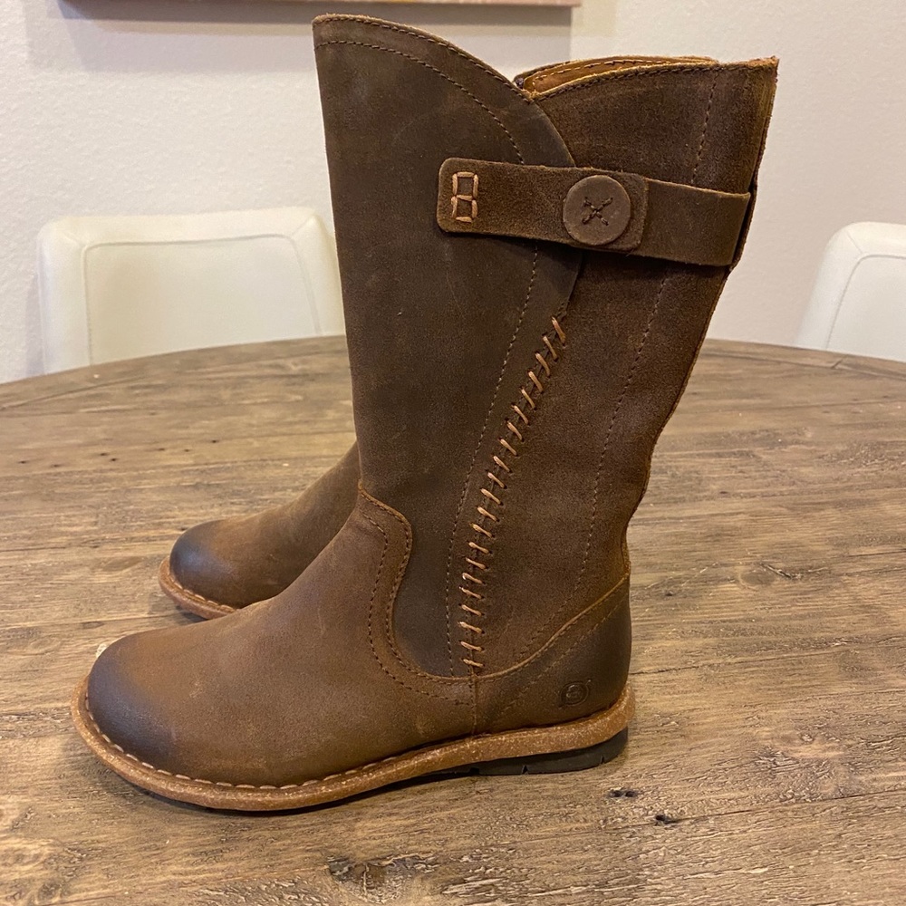 Born Tonic Rust Women’s Boots New 6.5